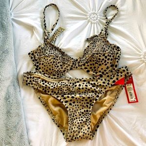 2 piece leopard print bathing suit NWT